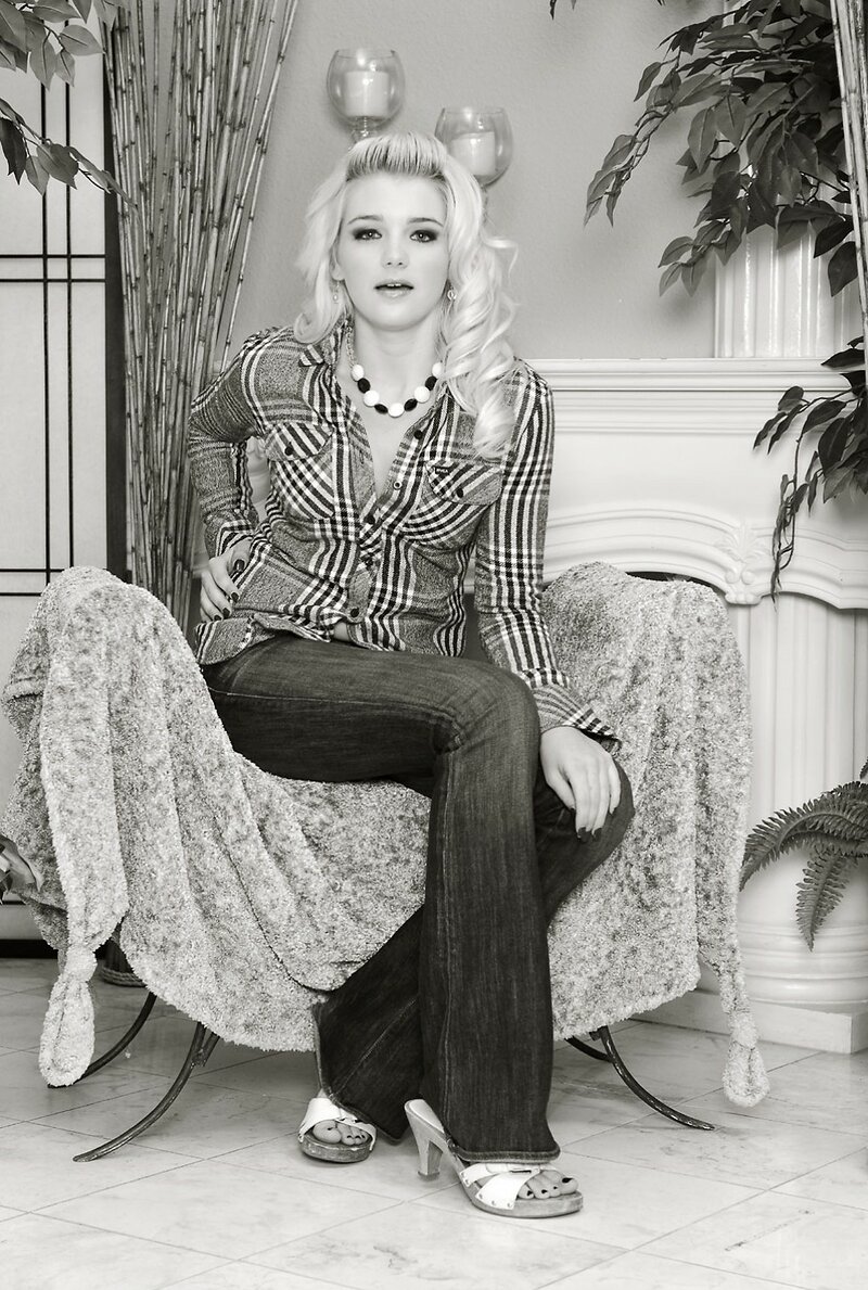 Галина, 25